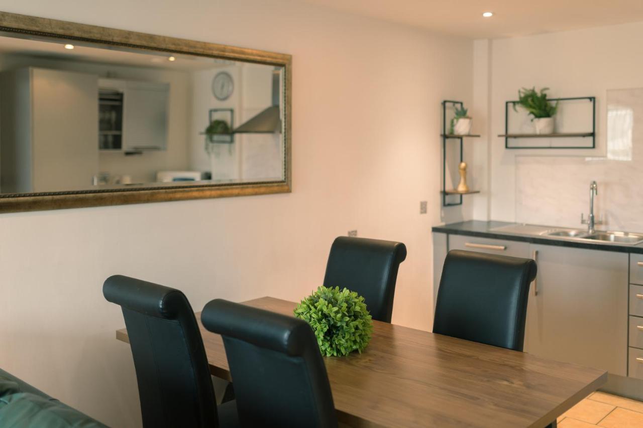 Sidemersey Livings- Convenient And Central 2-Bedroom Haven In L1 Liverpool Eksteriør bilde