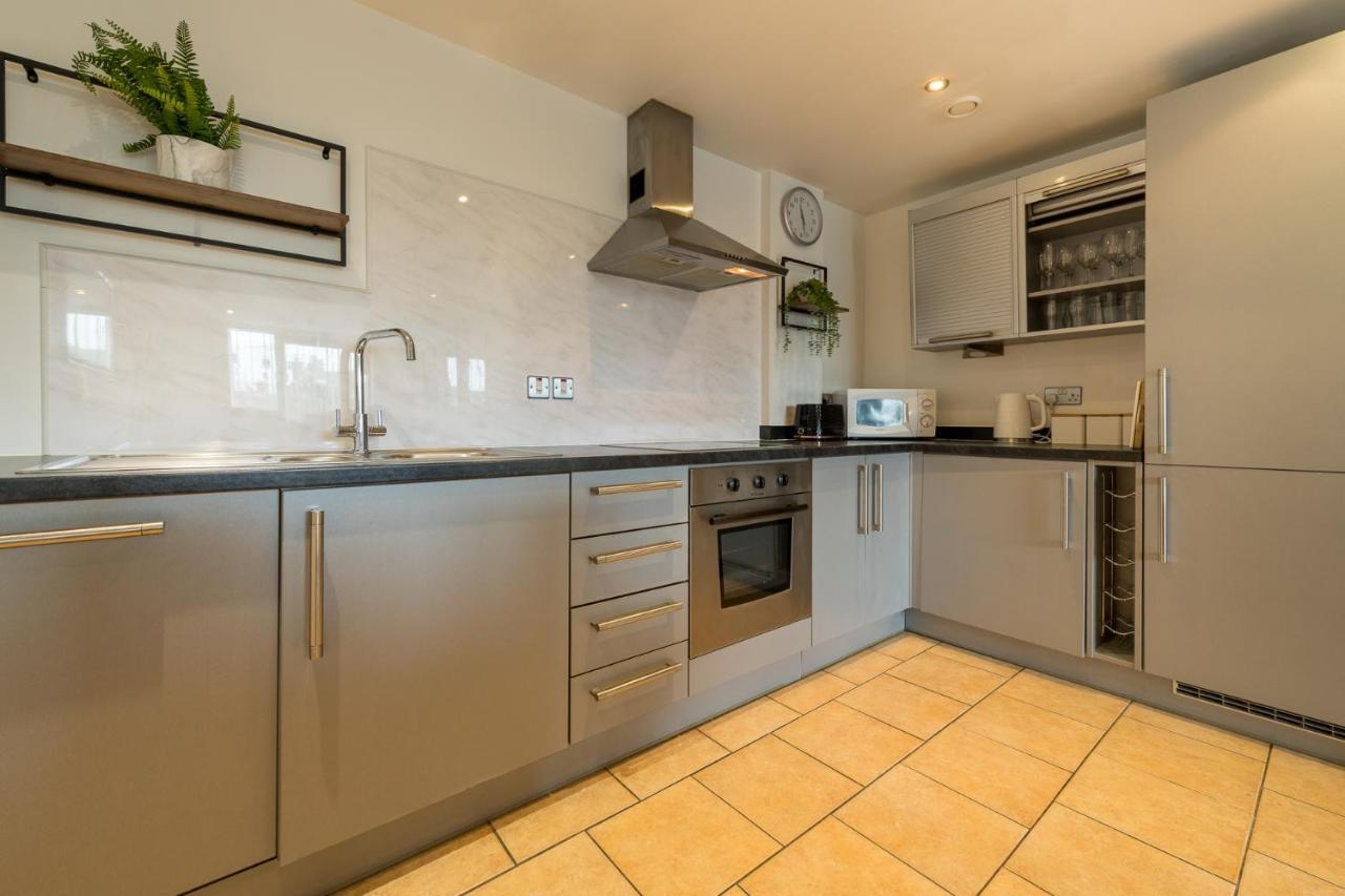 Sidemersey Livings- Convenient And Central 2-Bedroom Haven In L1 Liverpool Eksteriør bilde