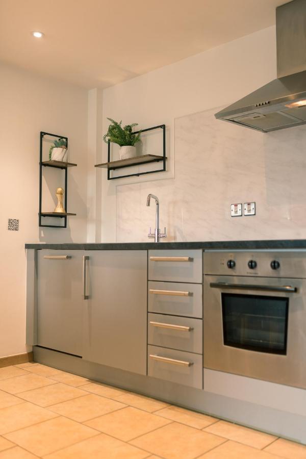 Sidemersey Livings- Convenient And Central 2-Bedroom Haven In L1 Liverpool Eksteriør bilde