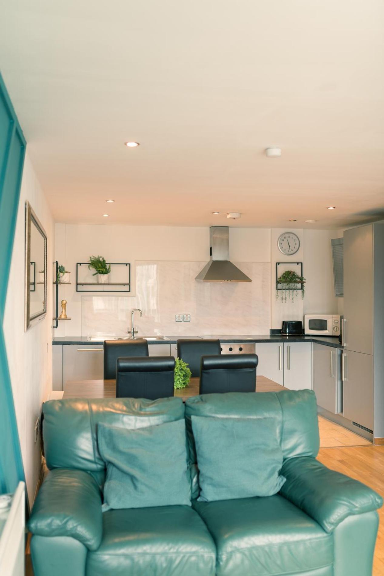 Sidemersey Livings- Convenient And Central 2-Bedroom Haven In L1 Liverpool Eksteriør bilde